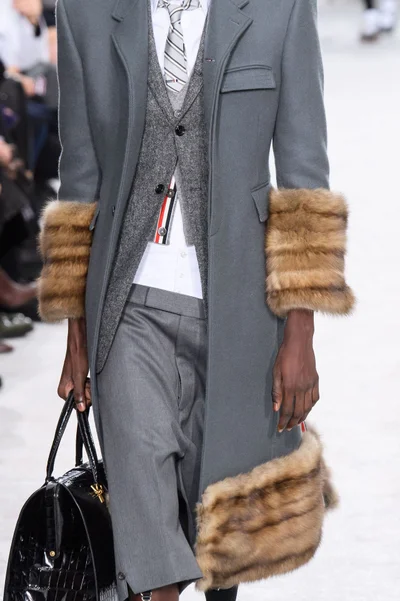 Look 48
